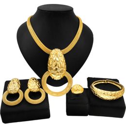 Wedding Jewelry Sets Women Set Simple Pendant Dubai Gold Plated Necklace For Daily Party Pairing Summer 230804