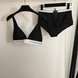 Sexy Bras Swimwear Womens Designer Bikini Set Trendy Weave Pattern Swimsuits Two Pieces Swimming Clothing
