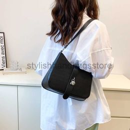 Shoulder Bags Baobao Women's Spring 2023 New Fashion Simple Shoulder Bag Leisure Commuter Crossbody Bag Beautiful Small Design Bagstylishhandbagsstore