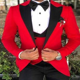 Slim Fit Red Groom Tuxedos Black Peak Lapel Groomsman Wedding 3 Piece Suit Fashion Men Business Prom Jacket BlazerJacket Pants Ti234n