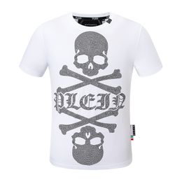 designer Shirts white black pleinxplein Mens T-Shirts skulls metal letters embroidered leather plein plan european fashion trend round neck OFVU