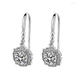 Dangle Earrings Lennik 1Carat Moissanite Drop Earring 925 Sterling Silver Fashion Women Jewelry Diamond Past Test Lady Accessories Wholesale