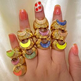 Cluster Rings JUST FEEL Golden Geometry Chunky Sequins Resin Moon For Women 2023 Fashion Jewellery Punk Hip Hop Statement Party Gift