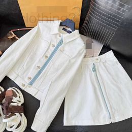 Two Piece Dress Designer White denim zippered jacket jacket+high waisted A-line short skirt, fresh and age reducing, handsome, fashionable casual set 9WRP