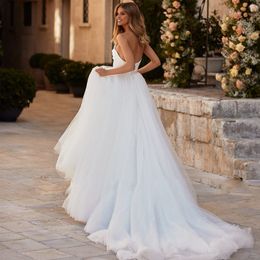 Simple Pleats Strapless Tulle Wedding Dresses White Soft Satin Bridal Gown Beach Wedding Dress For Bride