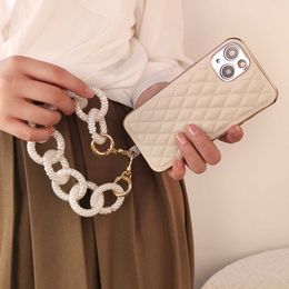Mobile lanyard women's high-end portable chain ring handmade strap mobile shell universal patch anti-lost lanyards