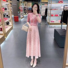 Work Dresses 2023 Fashion Set Female Summer Knitted Temperament V-neck Floral Waist-skimming Long Skirt Two-piece Suit Dress Tide Y2K