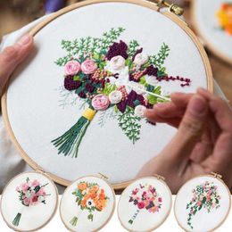 Chinese Style Products Flower Bouquet DIY Embroidery Needlework Cross Stitch with Frame for Beginner Swing Art Painting Handicraft Decoration Gift