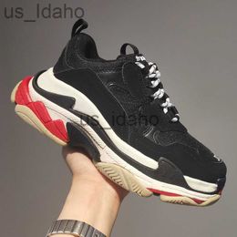 Dress Shoes Authentic OG Designer Triple S Womens Fashion Platform Causal Shoes Leather laceUp Clear Sole Crystal Black White Pink Red Mens Sneakers Bott J230807