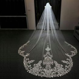 Asymmetrical Bridal Veils Lace Appliques Chapel Length Wedding Accessories with Comb One Layer White Ivory Bridal Veil297T