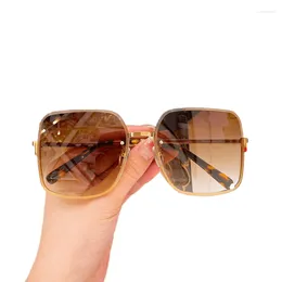 Sunglasses Top Quality CH95601 Gold Metal Frame Rectangular For Men Square Retro Men's Design