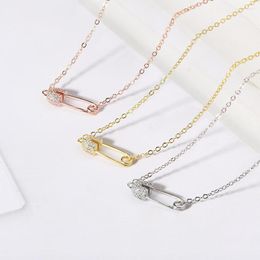 Pendant Necklaces Zircon Pin Necklace For Women Unique Hollow Out 3 Colour Collarbone Chain On Neck Gift Fashion Jewellery Wholesale KBN260