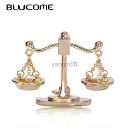 Pins Brooches Blucome Trendy Balance Brooch Gold Colour Jewellery For Women's Children Clothing Backpack Scarf Suit Pins Constellation Badge Gift HKD230807