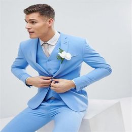 Brand New Light Blue Three Piece Groom Tuxedos Notch Lapel Two Button Men Blazer Men Business Formal Prom SuitJacket Pants Tie Ve2132