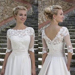 New Scoop Neck 3 4 Sleeves V Back Bridal Wedding Lace Applique Jacket White Ivory Wraps Shrugs Bolero Custom Made213x