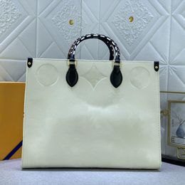 Designer Handbag Large Capacity Womens Genuine Leather Tote Bag Solid Color Shoulder Bag Fashion Chain Crossbody Bag Multi-function Wallet Card Bag