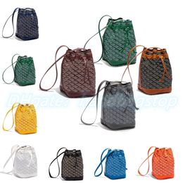 Vacation Luxury Designer Clutch Basket Bag Womens CrossBody mens fashion bucket hand bag 7A quality Shoulder Tote Beach Bags high capacity pochette Drawstring bags