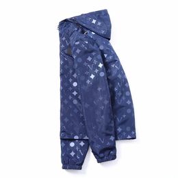Jaqueta masculina com capuz de grife tech nylon jaquetas com zíper à prova d'água casaco leve de alta qualidade para esportes ao ar livre casacos masculinos 2023