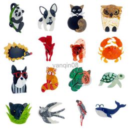 Pins Brooches New Cartoon Tiger Crab Panda Elephant Hedgehog Acrylic Brooches For Women Kids Handmad Crafts Lapel Pins Party Jewellery Gifts HKD230807