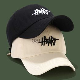 Ball Caps Kpop Unisex HEART Embroidered Baseball Caps For Women Men Cotton Breathable Snapbk Sun Hats Casual Sport Visor Hat Solid Cap J230807