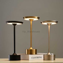 Touch Infinite Dimming Table Lamp Cordless Charging Hotel USB Desk Lamp Restaurant Bar Home Decor Lamp Retro European Lamp HKD230808