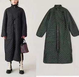 Women's Down Women Turtleneck Plaid Mid-Length Parkas Coat 2023 Winter Warm Casual Hem Slit Zipper Long Jacket With Pockets Black Green