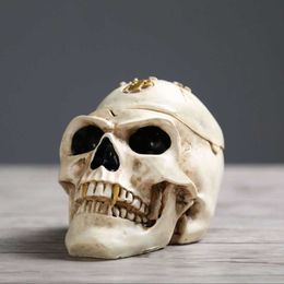 Skull Cigarette Ashtray Creative Halloween Horror Decoration Resin Smoking Ash Tray Home Decor Gifts Decorative Objects Statue HKD230808