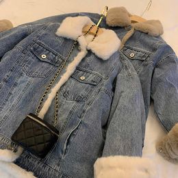 Women's Fur Faux Fur Vintage Winter Warm Lamb Wool Denim Jacket Women's Denim Fur Collar Denim Jacket Plush Cowboys Loose Pie To Overcome Coats HKD230727