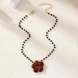 Pendant Necklaces Handmade Glass Floral Necklace Delicate Neck Chain Trend Gift Clavicular