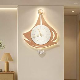 Wall Clocks Nightlight Elegant Original Stylish Cute Aesthetic Clock Art Deco Modern Funny Horloge Living Room Decoration