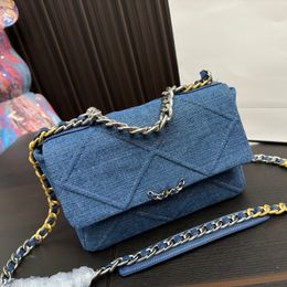 Designer Womens Shoulder Bag Classic Blue Denim Bag Diamond Patterned Sewing Hardware Metal Buckle Gold Chain Handbag Shoulder Strap Crossbody Purse Bags 24x17cm