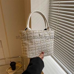 Shoulder Bags Large capacity casual bucket bag for women's bag 2023 summer new trend niche bag for women's fashionable and minimalist handbagstylishhandbagsstore