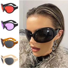 Fashion Sunglasses Unisex Cat Eye Sun Glasses Anti-UV Spectacles Oversize Frame Eyeglasses Arc Ornamental Exaggerated Personality Goggle