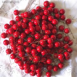 10/50/100pcs 12mm Berry Noel Yapay Dekorasyon Simülasyonu Kırmızı Top Süsleme Kırmızı Top Süsleme Çelenk için Sahte Köpük Meyve Diy Ev Dekoru L230620