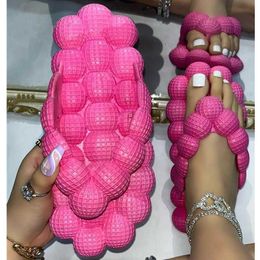 Sandals Flip-flops Bubble Shoes Summer New Fashion Open-toed Slippers Women Wear Indoor Flat Sandals Beach 230417