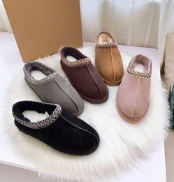 Ankle Winter Boot Designer Fur Snow Boots Tasman Slipper Flat Heel Fluffy Mules Real Leather Australia Booties For Woman uggitys Motion design fallow