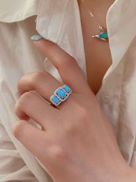 2023 Fashion Hot Selling Small Market Design Sense New Simple Personality Exaggerate and Generous Geometric 925 Silver Ring