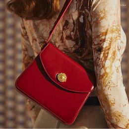 Duffel Bags Leather Women's Bag Red Bride Wedding Armpit Carrying Crossbody Niche Senior Fashion