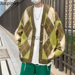 Men's Sweaters Juspinice Chic Cardigan Man Plaid V-neck Long Sleeve Japanese Style Loose Casual Cardigans Vintage Korean Style Sweater Y2k Tops J230808