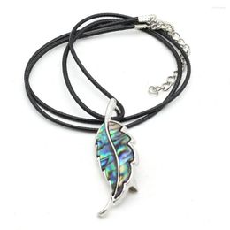 Pendant Necklaces Retro Style Natural Shell Autumn Long Leaves Feather Alloy Necklace Men Women Wear Leather Chain Jewellery Wholesale 1PC