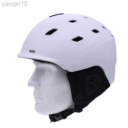 Ski Helmets MOON Men Women ski helmet Half-coverage Snowboard Moto snowmobile Safety Snow Helmet Winter Warm Helmet For Adult and Kids HKD230808