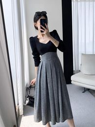 Casual Dresses Black Grey Patchwork Pleated Long Dress Woman Autumn Elegant V Neck Sleeve Dinner Birthday Party Festive Fashion