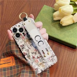 Fashion Designer Phone Cover Luxury Butterfly Love Flower Apple 12Pro Wristband Ring Smartphone Case Little Fragrant Style Silicone Covers