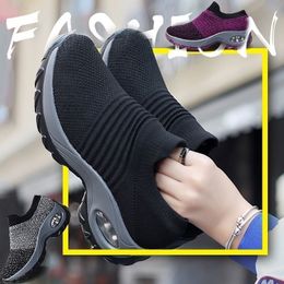 Dress Shoes Women Walking Shoes Running Mesh Shoes Fashion Platform Slip-On Sneaker Air Cushion Gym Modern Dance Shoes Men 230809