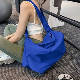 Women's shoulder bag with adjustable straps, yoga bag, waterproof zipper, outdoor crossbody bag