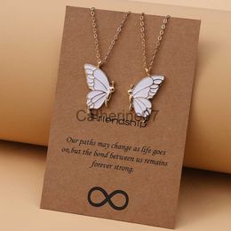 1Pair Beauty Futterfly Pendant Halsband Kvinnor Girl Special Gift Mother Daughter Fine Chain Chokers för syster