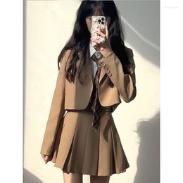 Casual Dresses Retro College Style Suit Slimming 2023 Spring Small Shirt British Pleated Skirt Three-Piece For Women