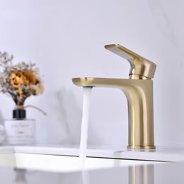 Solid Brass Bathroom Basin Faucet Hot and Cold For Water Mixer Taps Deck Mounted Sink Tap Single Handle Faucets Brushed golden