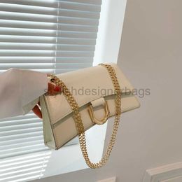 Cross Body Popular Underarm Bag Small Design One Shoulder Women's Bag 2023 Spring/Summer New Crossbody Small Square Bag Flip Hoof Bucklestylishdesignerbags