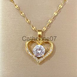 Pendant Necklaces Artificial Gems Heart Pendant Necklace for women 2022 Golden Stainless Steel Lips Neck Chain Female Necklaces Jewellery for Girl J230809